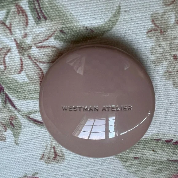 Westman Atelier 💫 Lip Suede Les Nudes 😘 - Picture 3 of 4